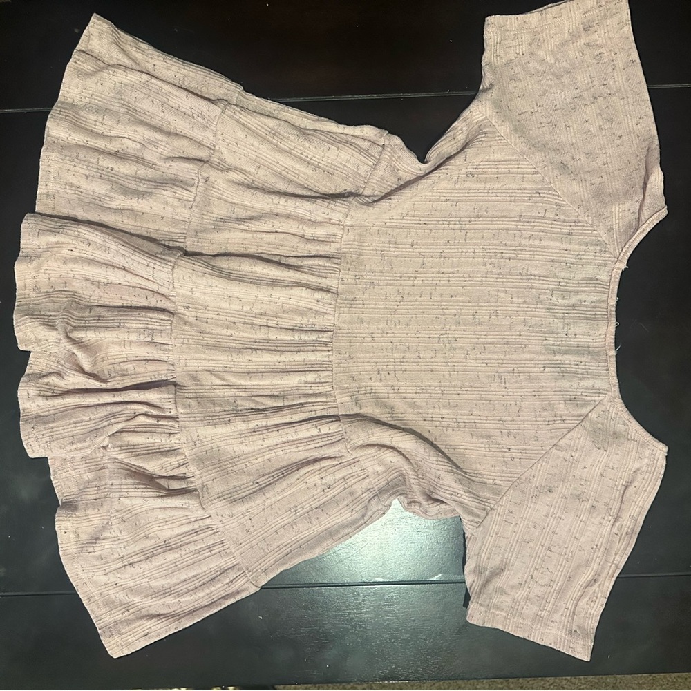 Light Pink Textured Blouse - Picture 2 of 3